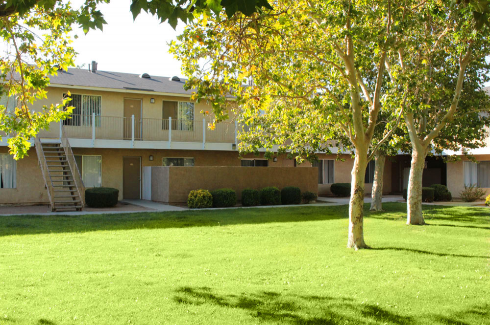 Take a tour today and view Exteriors 16 for yourself at the Hesperia Regency Apartments